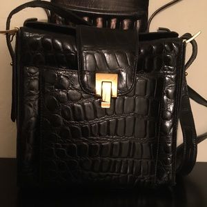 Francesco Biasia leather croc embossed shoulderbag